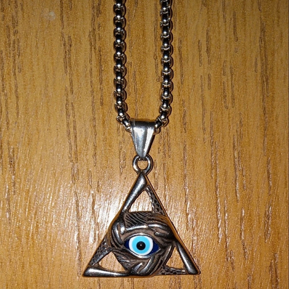 All seeing eye necklace
